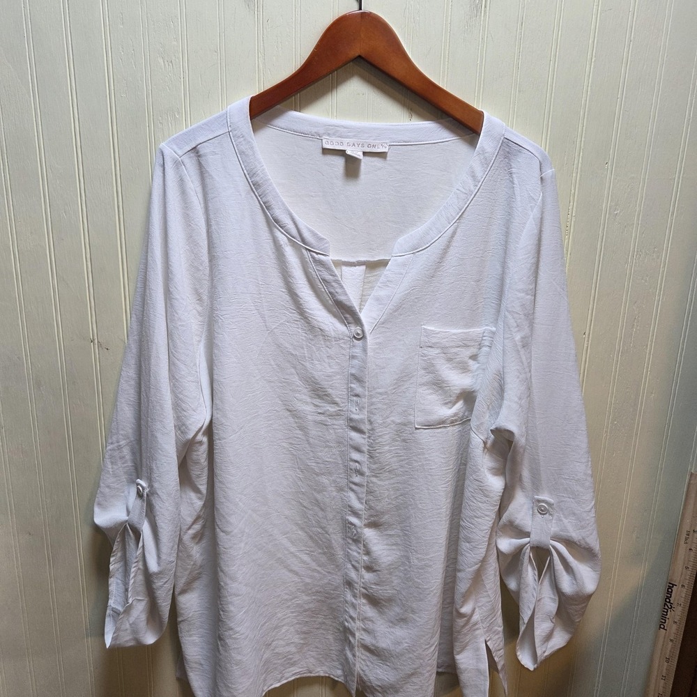 Good Days Only Blouse Womens 3X White Henley 3/4 Roll Tab Sleeve Tunic Relaxed